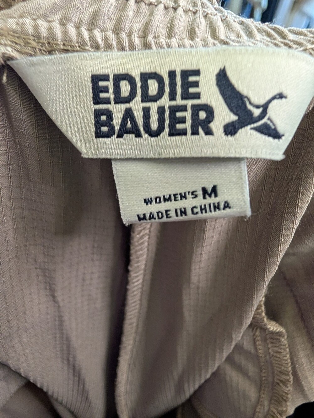 Eddie Bauer Women's M Utility Cargo Jogger Pants Taupe Hiking Travel Stretch - Picture 7 of 9